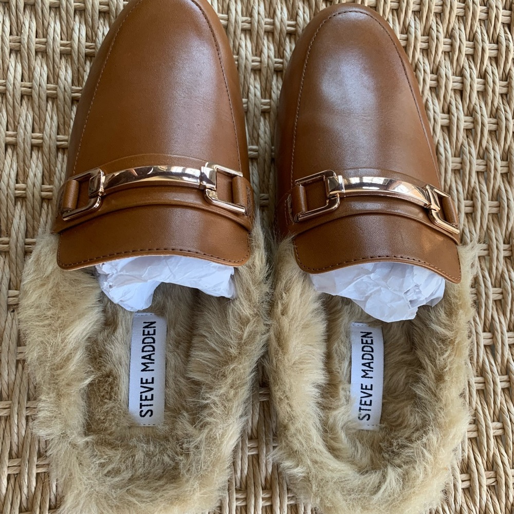 Steve Madden Khloe cognac mules!! NIB. Never worn…get them fast!!!
